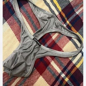 Meet your Posher, Constansio